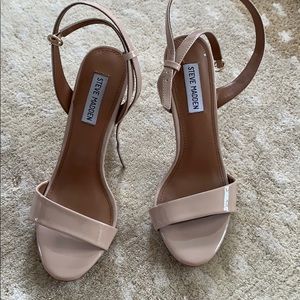Steve Madden nude heels